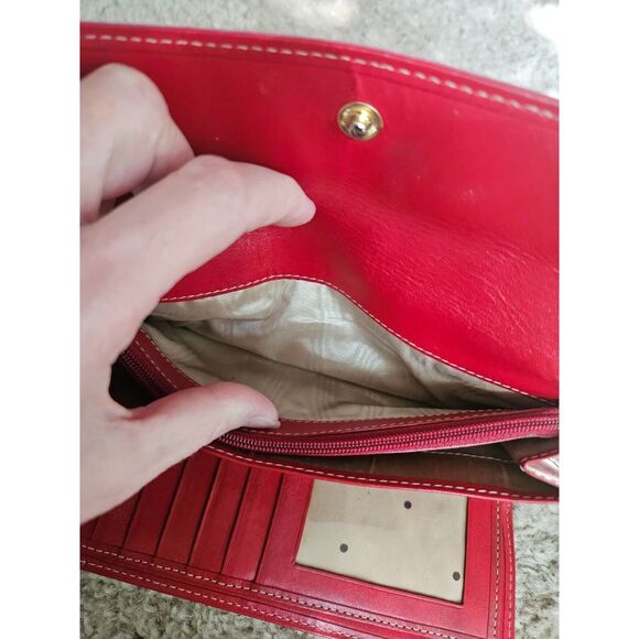 Pink Kate Spade pink leather wallet - Picture 7 of 16